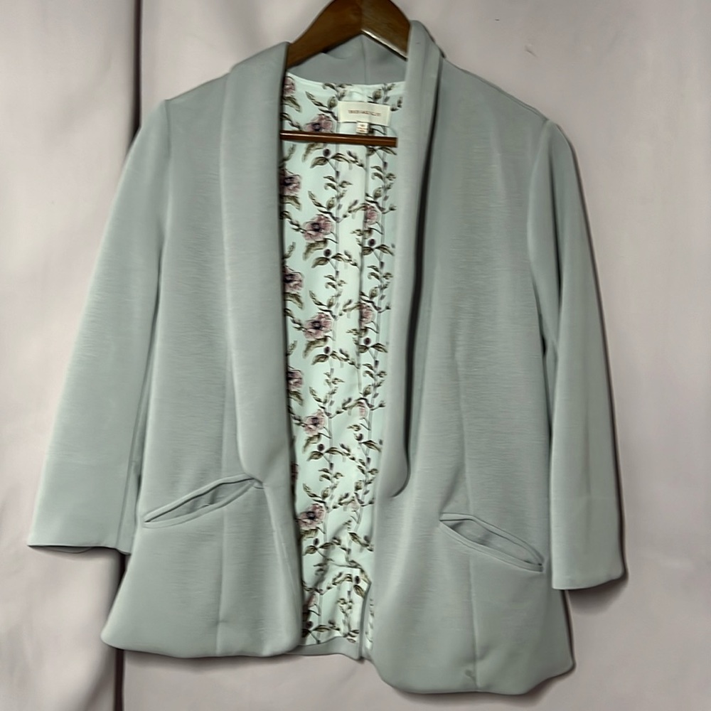 Blazer grey Medium. From Skies are Blue